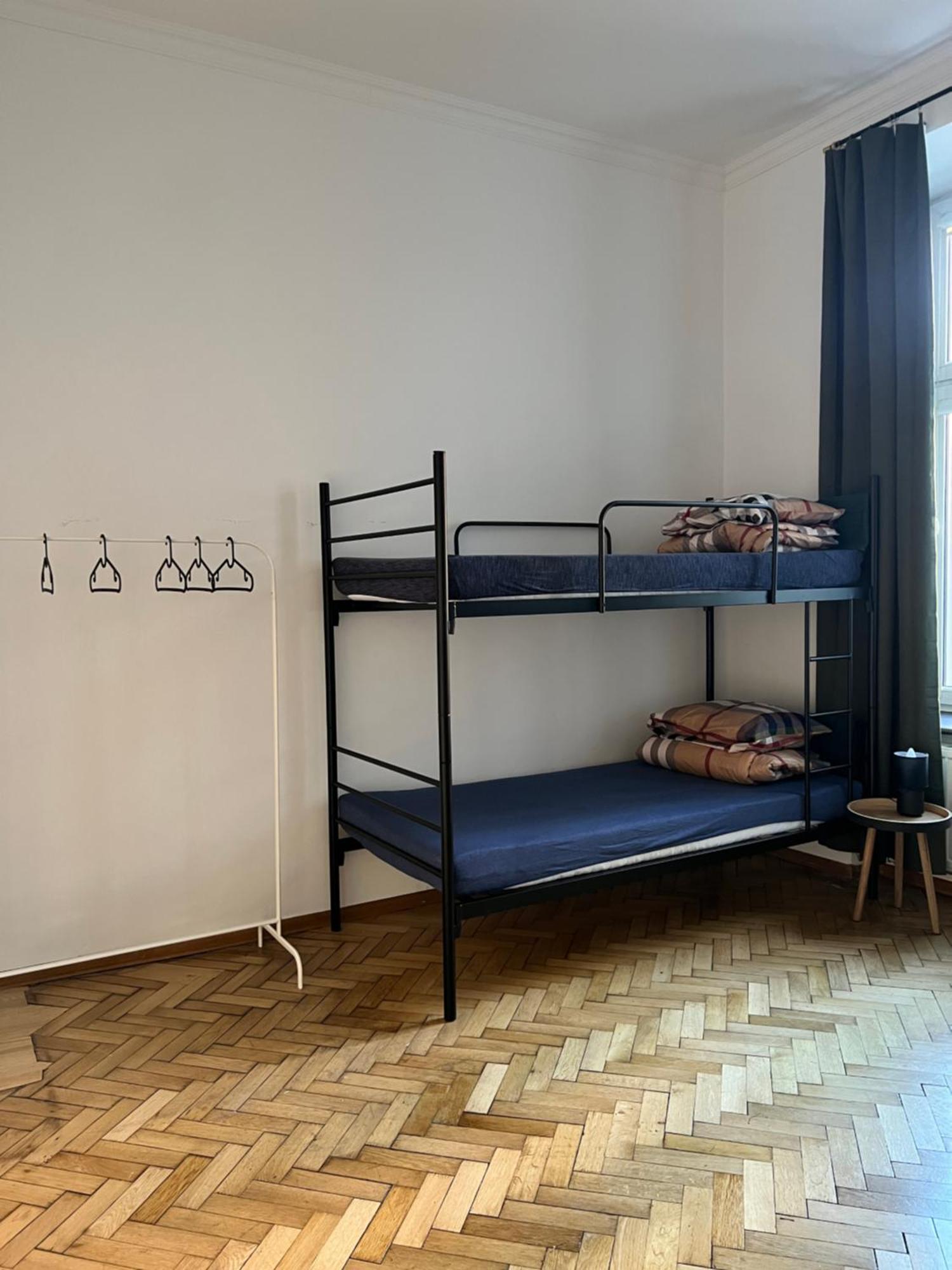 Uno Hostel